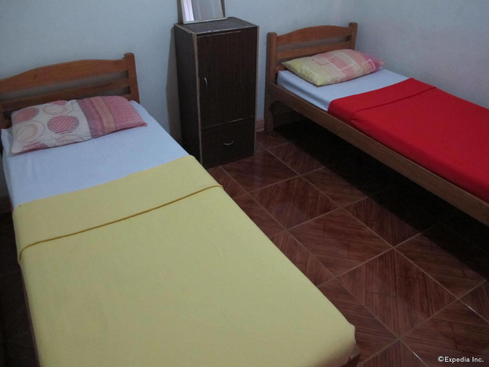 Pe're Aristo pensión Mandaue Exterior foto