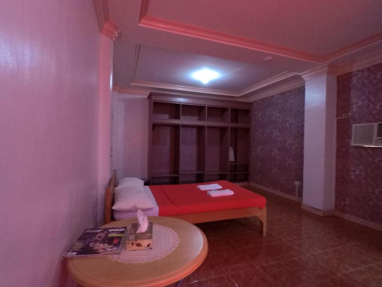 Pe're Aristo pensión Mandaue Exterior foto